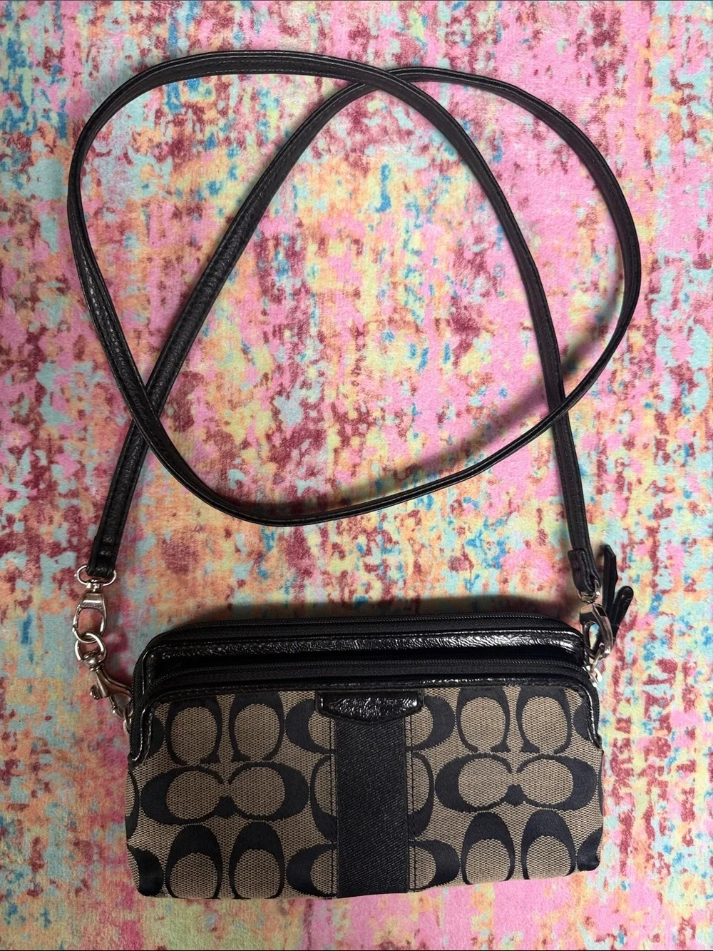 Coach Signature Crossbody in Black and Tan